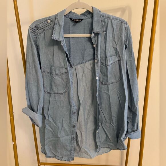 Denim look chambray button up shirt Express - Picture 1 of 4